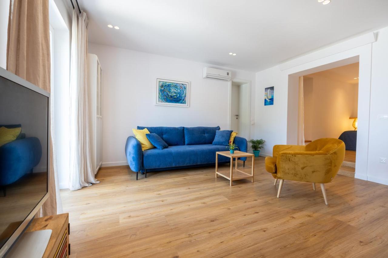 Beachfront Comfort Apartment Nives Tučepi Extérieur photo